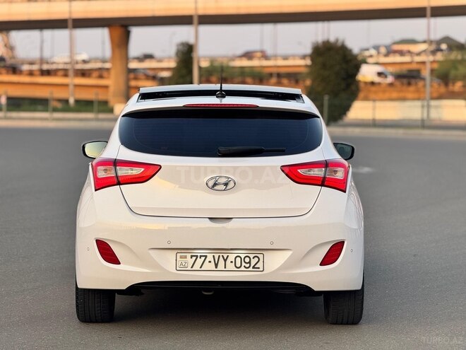 Hyundai i30 2014, 196,500 km - 1.6 l - Bakı