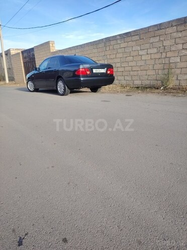 Mercedes E 240 1999, 254,868 km - 2.4 l - Şəmkir