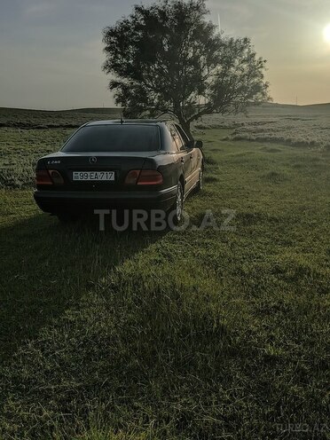 Mercedes E 240 1999, 254,868 km - 2.4 l - Şəmkir