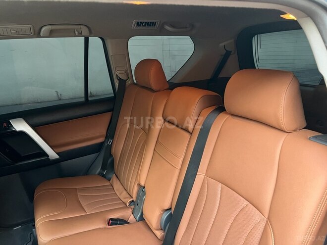 Toyota Land Cruiser Prado 2011, 186,000 km - 2.7 l - Bakı