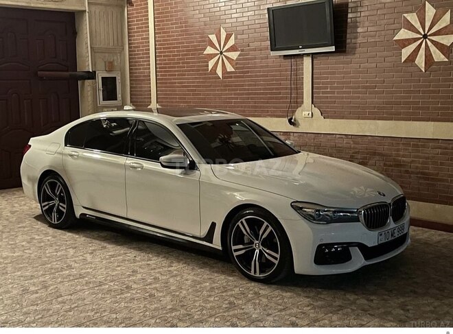 BMW 740 2016, 83,000 km - 3.0 l - Bakı