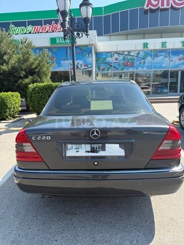 Mercedes C 220 1995, 300,000 km - 2.2 l - Bakı
