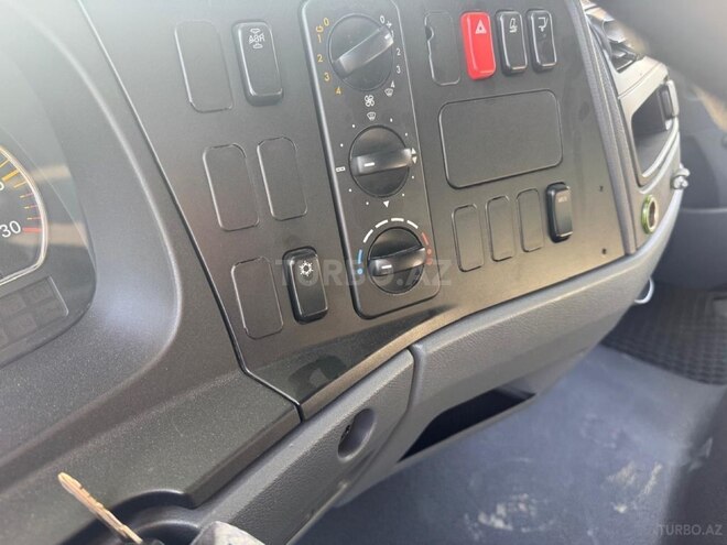 Mercedes Atego 818 2012, 357,000 km - 4.3 л - Bakı