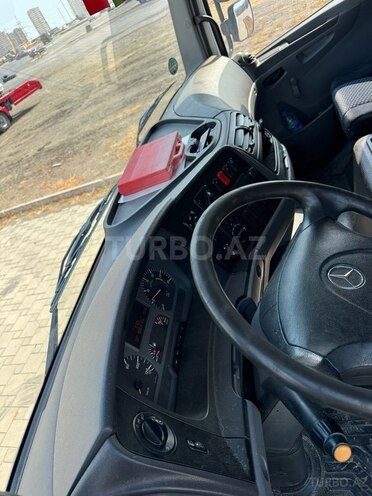 Mercedes Atego 818 2012, 357,000 km - 4.3 л - Bakı