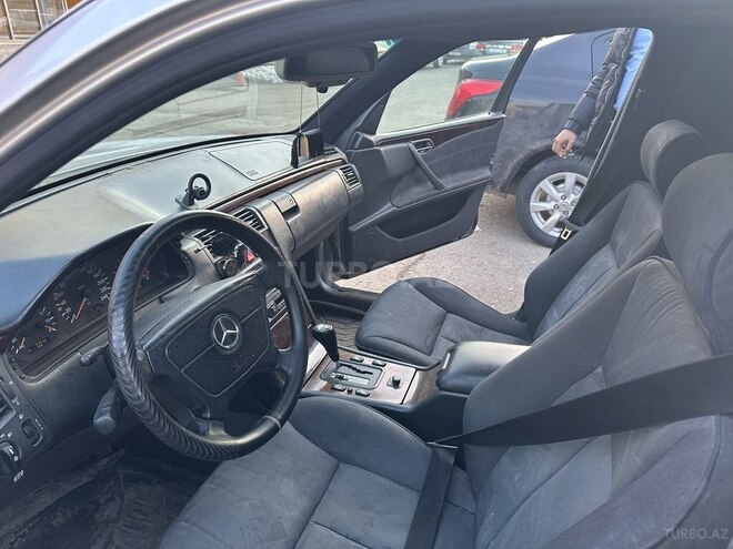 Mercedes E 230 1996, 577,741 km - 2.3 л - Lənkəran