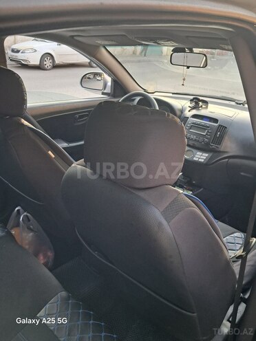 Hyundai Elantra 2009, 405,000 km - 2.0 л - Bakı