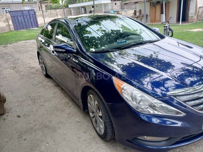 Hyundai Sonata 2014, 200,524 km - 2.0 l - Şirvan