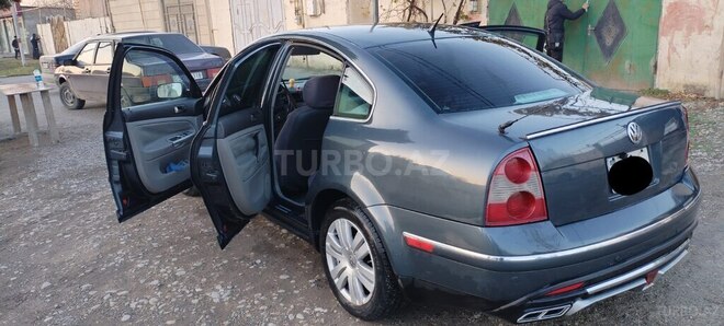 Volkswagen Passat 2001, 298,000 km - 1.8 l - Tovuz