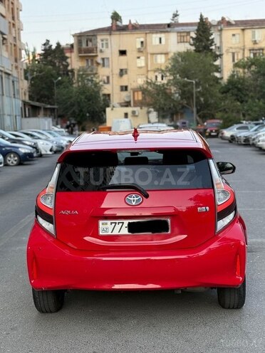 Toyota Aqua 2019, 95,600 km - 1.5 л - Bakı