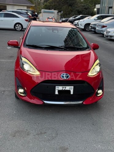 Toyota Aqua 2019, 95,600 km - 1.5 л - Bakı