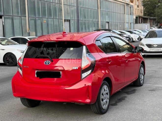 Toyota Aqua 2019, 95,600 km - 1.5 л - Bakı
