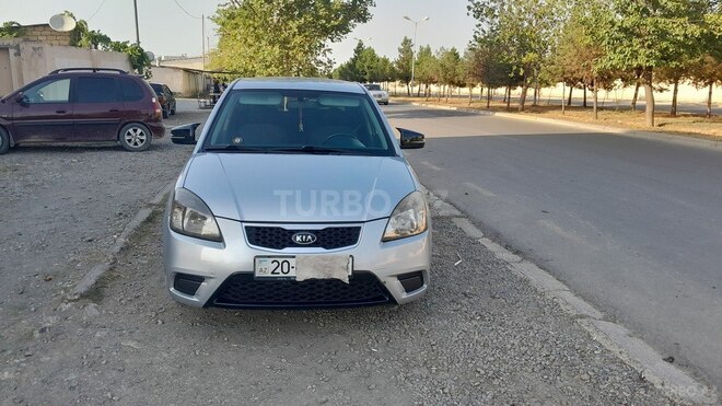 Kia Rio 2009, 247,000 km - 1.4 l - Gəncə