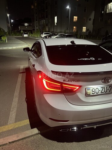 Hyundai Elantra 2015, 149,800 km - 1.8 l - Bakı