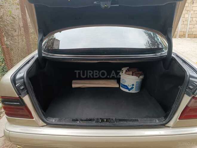Mercedes E 220 d 2002, 313,114 km - 2.2 l - Bakı