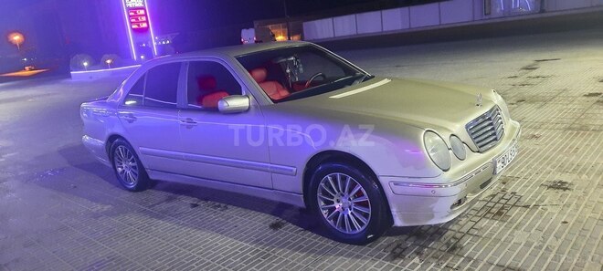 Mercedes E 220 d 2002, 313,114 km - 2.2 l - Bakı