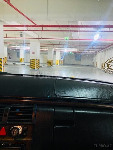 Mercedes E 320 1997, 297,850 km - 3.2 l - Bakı