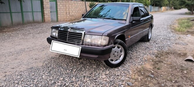 Mercedes 190 1991, 415,000 km - 2.0 l - Füzuli