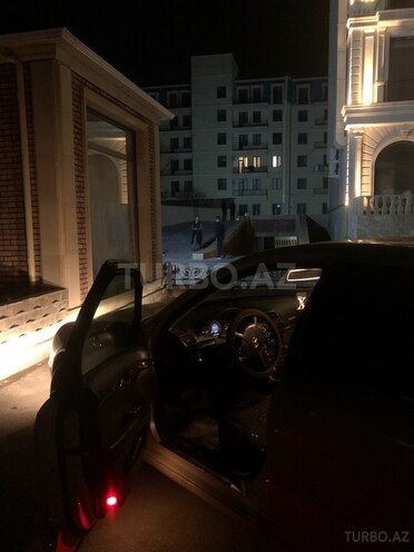 Mercedes E 200 2006, 285,000 km - 1.8 l - Naxçıvan