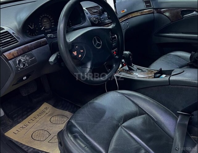 Mercedes E 200 2006, 285,000 km - 1.8 l - Naxçıvan