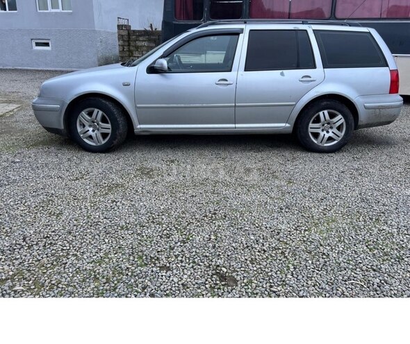 Volkswagen Golf 2001, 300,000 km - 2.0 l - Lənkəran