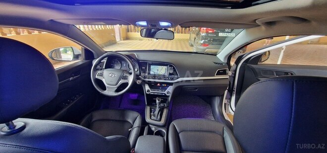 Hyundai Avante 2015, 173,000 km - 1.6 л - Tərtər