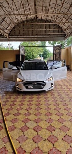 Hyundai Avante 2015, 173,000 km - 1.6 л - Tərtər