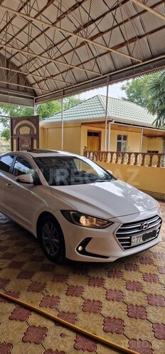 Hyundai Avante 2015, 173,000 km - 1.6 л - Tərtər