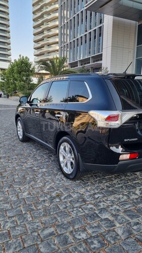 Mitsubishi Outlander 2014, 118,000 km - 2.4 l - Bakı