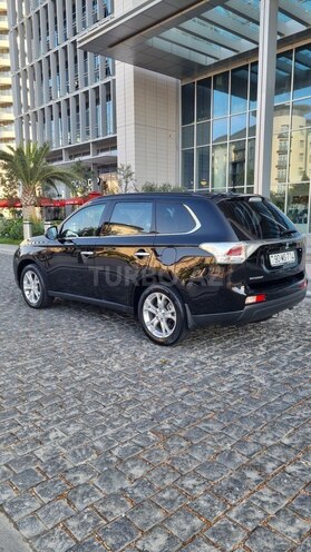 Mitsubishi Outlander 2014, 118,000 km - 2.4 l - Bakı