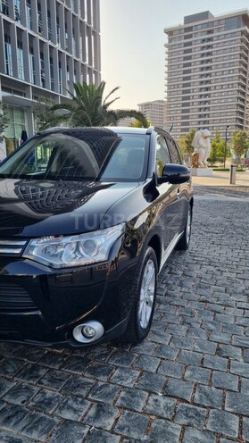 Mitsubishi Outlander 2014, 118,000 km - 2.4 l - Bakı