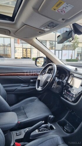 Mitsubishi Outlander 2014, 118,000 km - 2.4 l - Bakı