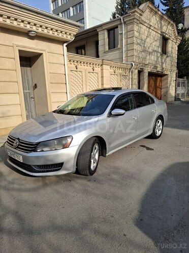 Volkswagen Passat 2011, 260,000 km - 2.5 l - Bakı