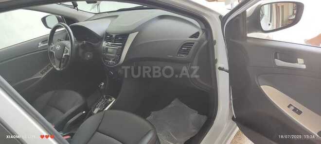 Hyundai Accent 2019, 80,000 km - 1.4 l - Gəncə