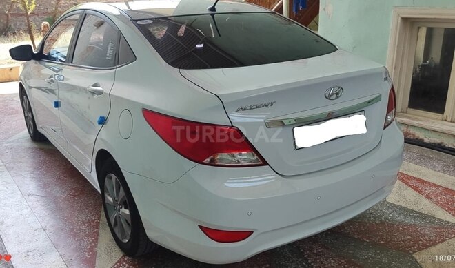Hyundai Accent 2019, 80,000 km - 1.4 l - Gəncə