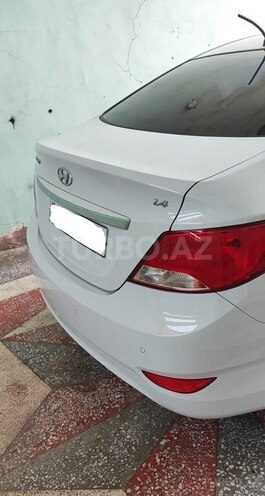 Hyundai Accent 2019, 80,000 km - 1.4 l - Gəncə
