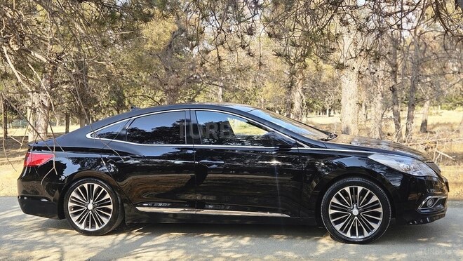 Hyundai Grandeur 2015, 190,000 km - 2.2 л - Bakı
