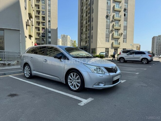 Toyota Avensis 2009, 192,000 km - 2.2 l - Bakı