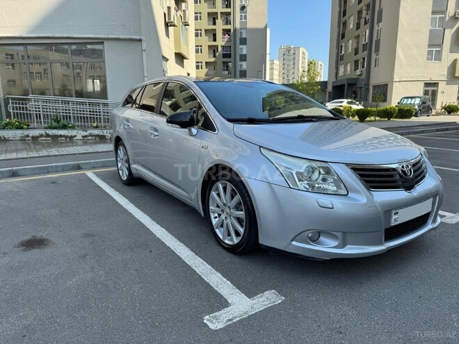 Toyota Avensis 2009, 192,000 km - 2.2 l - Bakı