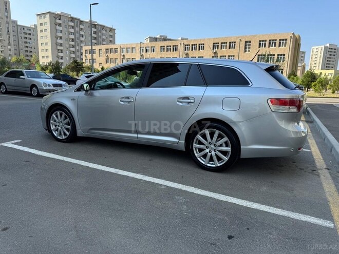 Toyota Avensis 2009, 192,000 km - 2.2 l - Bakı