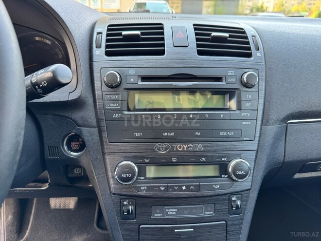 Toyota Avensis 2009, 192,000 km - 2.2 l - Bakı