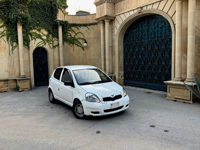 Toyota Vitz 2004, 232,425 km - 1.0 l - Bakı