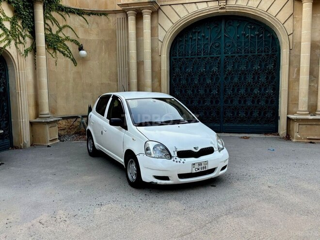 Toyota Vitz 2004, 232,425 km - 1.0 l - Bakı