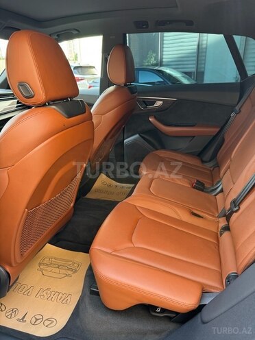 Audi Q8 2018, 124,000 km - 3.0 l - Bakı