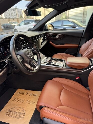 Audi Q8 2018, 124,000 km - 3.0 l - Bakı