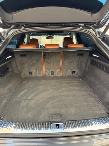 Audi Q8 2018, 124,000 km - 3.0 l - Bakı