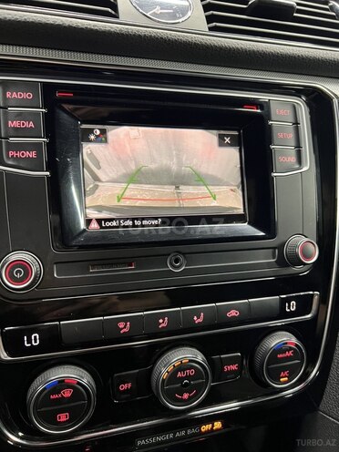 Volkswagen Passat 2017, 134,491 km - 1.8 л - Bakı