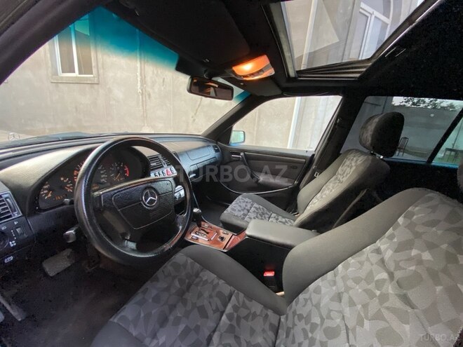 Mercedes C 220 d 1999, 330,000 km - 2.2 л - Bakı