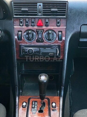 Mercedes C 220 d 1999, 330,000 km - 2.2 л - Bakı