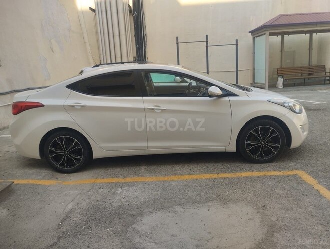 Hyundai Elantra 2011, 131,000 km - 1.8 л - Bakı