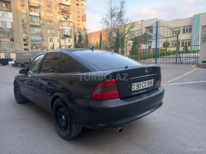 Opel Vectra 1997, 200,000 km - 2.0 l - Bakı